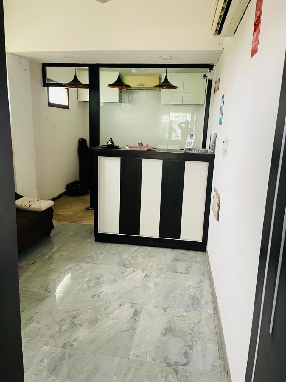 אגרה Hotel Laxman Resort By The Golden Taj Group &Hotels מראה חיצוני תמונה