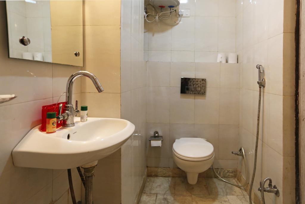 אגרה Hotel Laxman Resort By The Golden Taj Group &Hotels מראה חיצוני תמונה